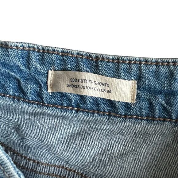 Universal Thread Womens 90s Cutoff Shorts Light Wash Size 17R Summer Beach - Picture 4 of 7